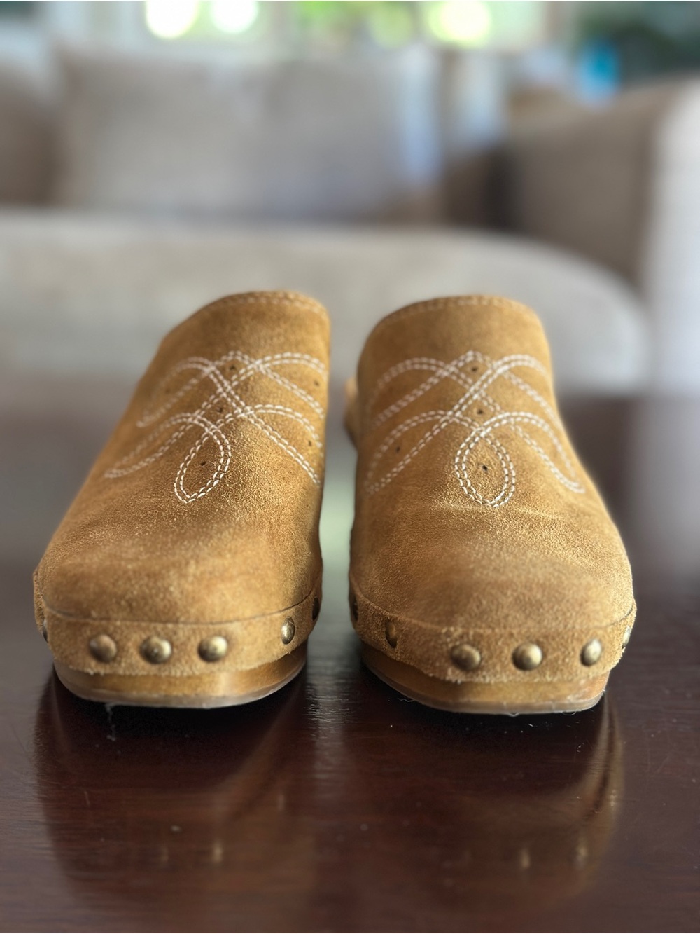 Bird of Flight Shy Clog Suede Studded Tan Women's Clog Mule Size 6 - Picture 5 of 10